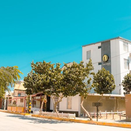 Hotel Oro Negro Talara Buitenkant foto